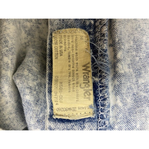 VTG WRANGLER Hi Rise Denim Mom Jean Shorts Women Size 38 Light Wash 80s 90s - Picture 4 of 7